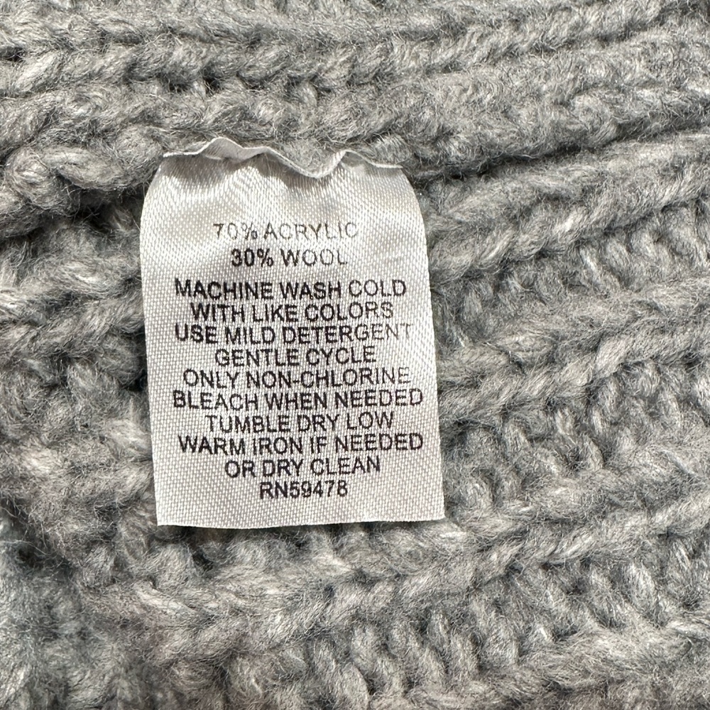 EASTSIDE WESTSIDE ~ Gray Wool Knit Sweater w/Zipper Detail at Collar size M - Picture 7 of 11